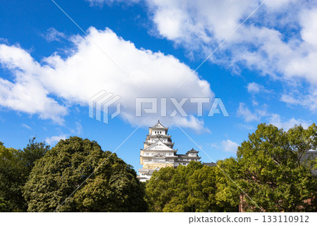 Himeji Castle seen from various angles with blue sky and clouds Himeji Castle seen from various angles with blue sky and clouds 133110912