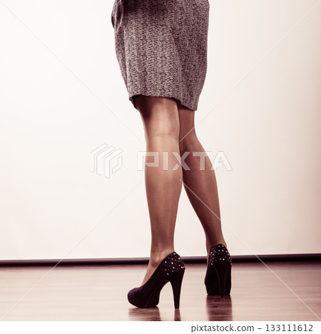 Amazing legs with high heels. 133111612