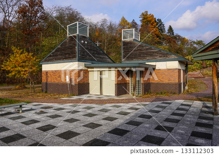 栗山水壩的廁所（目前關閉） 133112303