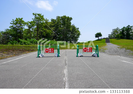 道路封閉，禁止通行的圖片 133113388