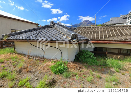 [Nagasaki Prefecture] Clear skies at the Mudslide Damaged House Preservation Park (Himawari Roadside Station) 133114716