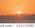 在海上日落 133115080