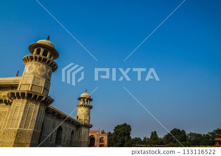 Itimad Woodaulah Mausoleum (Baby Taj India) Itimad Woodaulah Mausoleum (Baby Taj India) 133116522