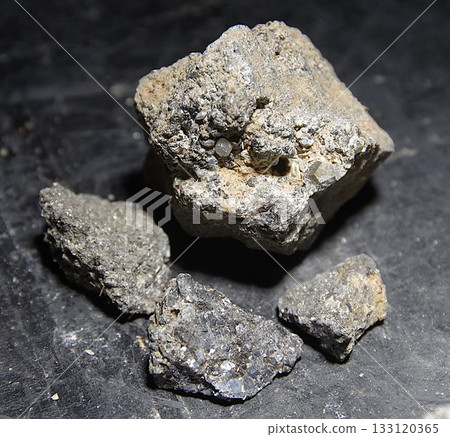 sphalerite 133120365