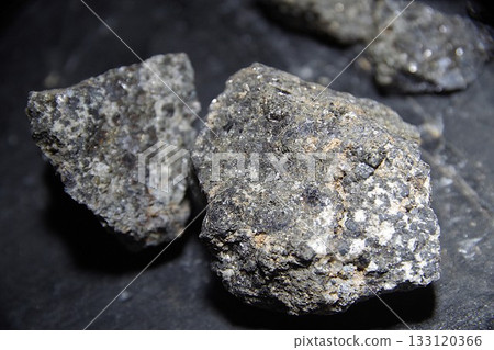 sphalerite 133120366