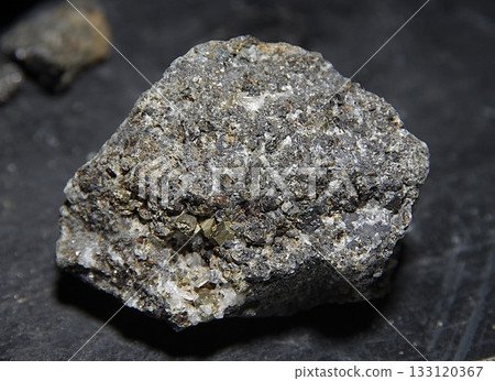 sphalerite sphalerite 133120367