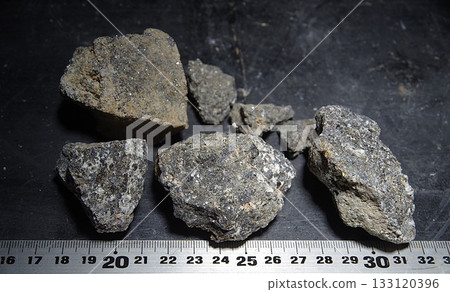 sphalerite 133120396