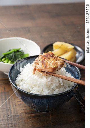 Saikyo-yaki salmon and rice 133127526
