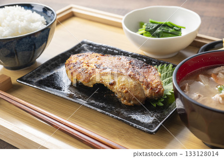 Saigyo用紅色魚烤 Saigyo用紅色魚烤 133128014