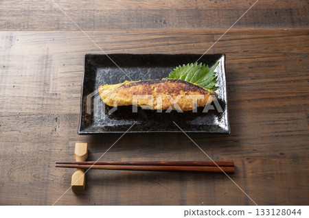 Salmon's Saikyo grill 133128044