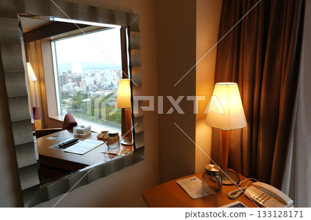 Hotel rooms (lighting) 133128171