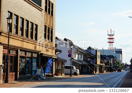 富山縣高岡市山町筋傳統建築群重要保存景觀 133128667