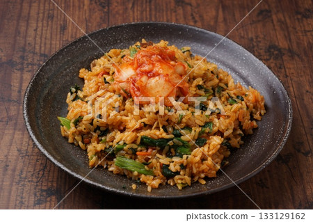 泡菜拌飯炒飯 133129162