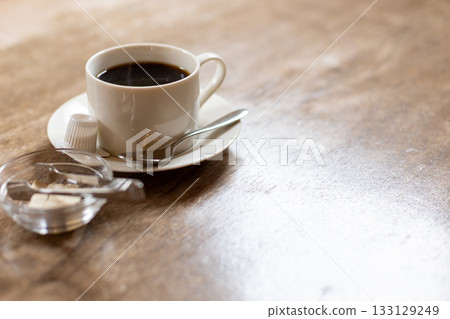 On the table | Coffee | Right space 133129249