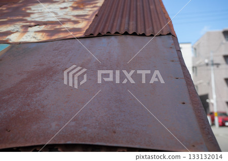 Rusted tin roof 133132014