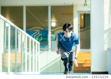 Men who play sports Men who play sports 133132234