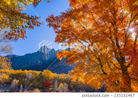 【山梨縣】水垣山自然公園和水垣山的晨光絢麗奪目 133132467