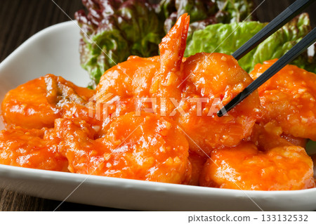 煮沸的辣椒醬蝦 133132532