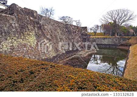 The inner moat of Shirakawa-Komine Castle [Shirakawa City, Fukushima Prefecture] 133132628