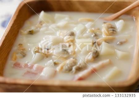 Clam chowder 133132935