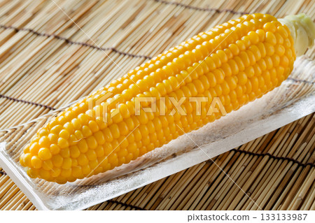 玉米 玉米 133133987