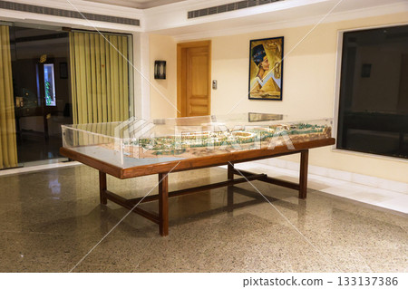 Egypt, Sharm el-Sheikh - September 30, 2025 Table with a model of the Savoy Hotel. Editorial Egypt, Sharm el-Sheikh - September 30, 2025 Table with a model of the Savoy Hotel. Editorial 133137386