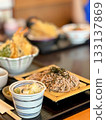 天婦羅蓋飯和美味蕎麥麵午餐套餐 133137869