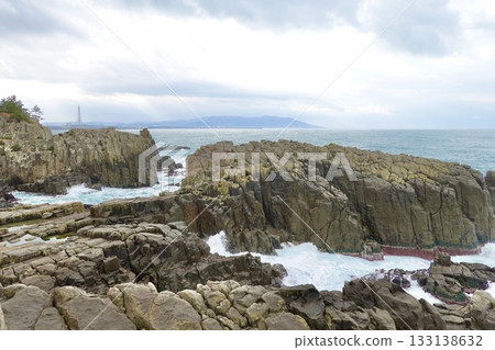 Tojinbo: A view of the rugged cliffs eroded by the rough waves of the Sea of Japan. Mikunicho, Sakai City, Fukui Prefecture 133138632