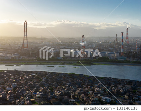 Yokkaichi Industrial Complex seen from Isozu Coast (aerial shot taken by drone) Yokkaichi Industrial Complex seen from Isozu Coast (aerial shot taken by drone) 133140133