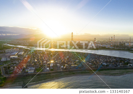 Yokkaichi Industrial Complex seen from Isozu Coast (aerial shot taken by drone) 133140167
