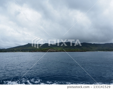 從船上看到的關島海 從船上看到的關島海 133141529
