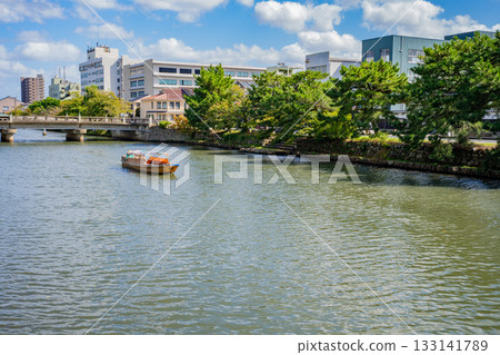 Scenery of a sightseeing boat at Matsue Castle Scenery of a sightseeing boat at Matsue Castle 133141789