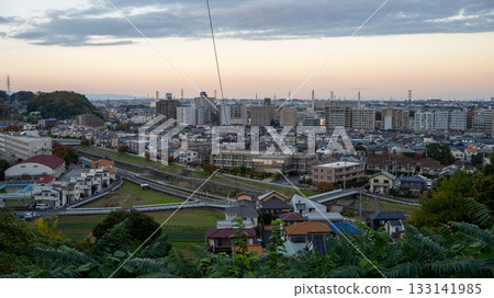 從絕佳的夜景觀賞點可以俯瞰聖跡櫻丘和川崎街道沿線的住宅區。 從絕佳的夜景觀賞點可以俯瞰聖跡櫻丘和川崎街道沿線的住宅區。 133141985