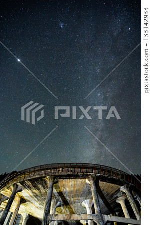 Starry Sky and Ruins, Ruins of an abandoned factory and a starry sky Starry Sky and Ruins, Ruins of an abandoned factory and a starry sky 133142933