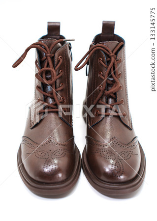 Stylish brown boots with laces for versatile outfits Stylish brown boots with laces for versatile outfits 133145775