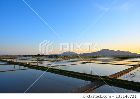 被洪水淹沒的越後平原（新潟縣） 133146721