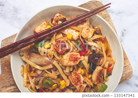 fried noodles with chicken meat and vegetables, Bami Goreng, Indonesian dish, no people, fried noodles with chicken meat and vegetables, Bami Goreng, Indonesian dish, no people, 133147341