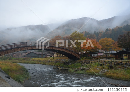 Kiso Bridge in autumn Kiso Bridge in autumn 133150555