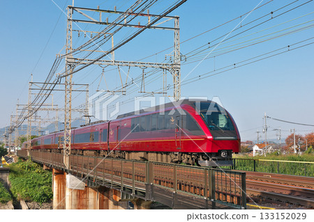 [Kintetsu Limited Express Hinotori 80000 Series] 133152029