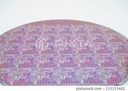 Silicon wafer for manufacturing semiconductor of integrated circuit. 133153482