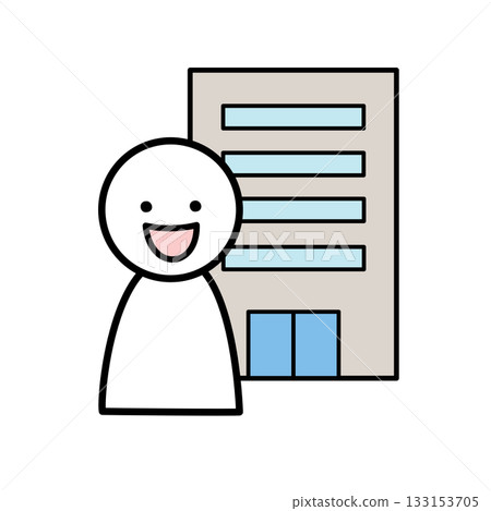 一個面帶微笑的人站在一棟建築物前。 133153705