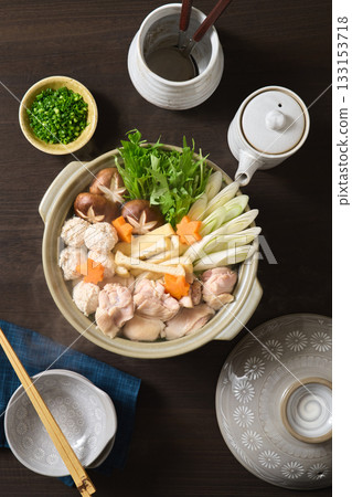 Chicken nabe  133153718