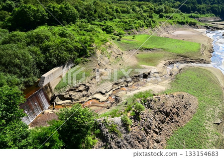 瀧名川上游（山之水水壩）的夏日景色 133154683