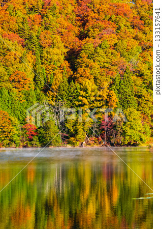 Lake Nakatsuna (autumn) Lake Nakatsuna (autumn) 133157641