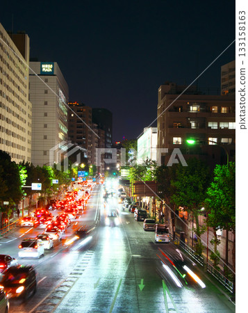 Evening view of Hiroo and Gaien Nishi Street from Tengenjibashi intersection. Cityscape (October 2025) Evening view of Hiroo and Gaien Nishi Street from Tengenjibashi intersection. Cityscape (October 2025) 133158163