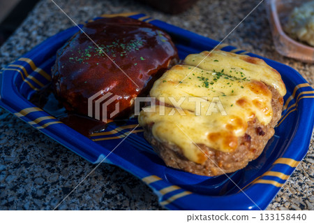 Delicious bento and side dishes from Japanese supermarkets 133158440