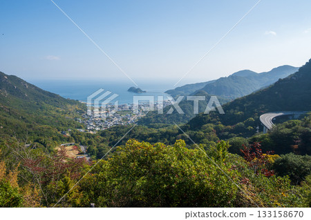 日本瀨戶內海美麗的秋景 133158670