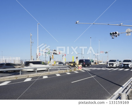Intersection with highway entrance 133159169