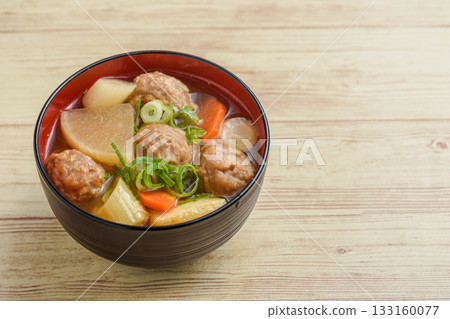 肉丸味噌湯 133160077