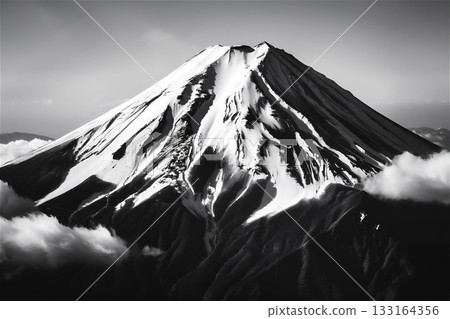 白雪皚皚的山景 133164356